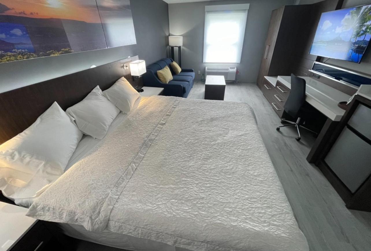Hotel Luxor & Suites, A Travelodge By Wyndham 3*